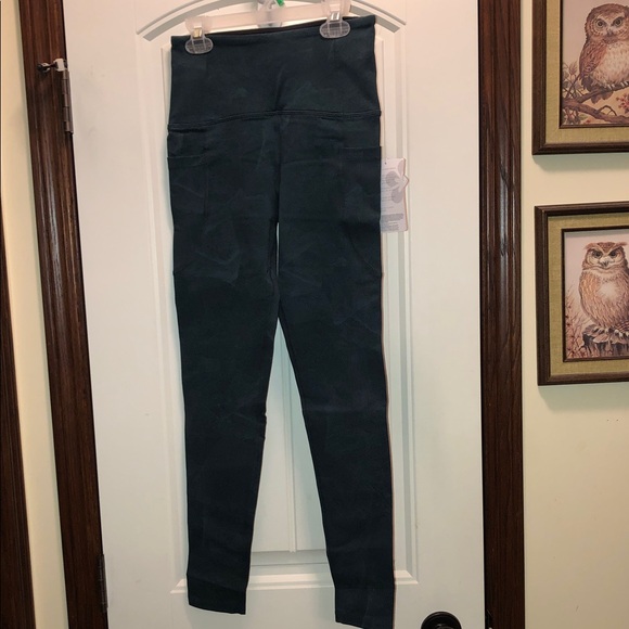 Pants - 33.   New Tuff Athletics Leggings Women’s Small